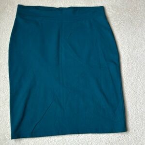 Junee xxl teal knit pencil skin